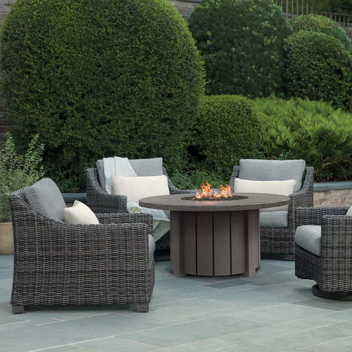 Avallon Patio Fire Pit Set