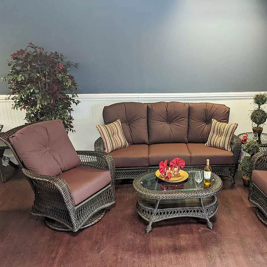 Royal Oaks 6 Piece Wicker Sofa Set (Blended Ruby)